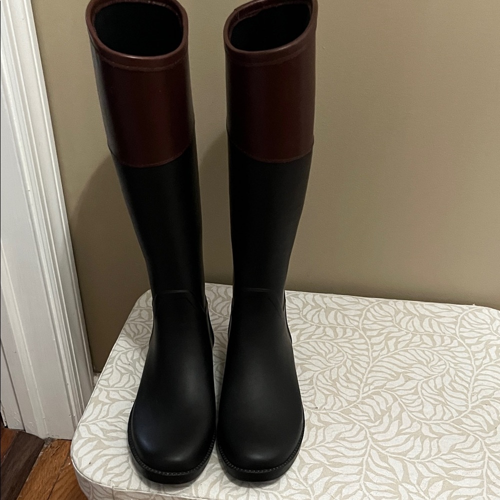 Tory Burch rain boots